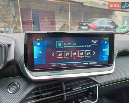 Оранжевый Пежо e-2008, объемом двигателя 0 л и пробегом 31 тыс. км за 17300 $, фото 38 на Automoto.ua