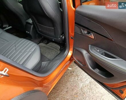 Оранжевый Пежо e-2008, объемом двигателя 0 л и пробегом 31 тыс. км за 17300 $, фото 21 на Automoto.ua