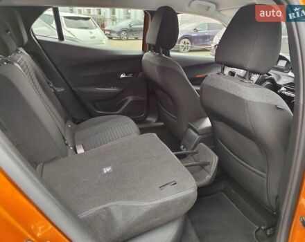 Оранжевый Пежо e-2008, объемом двигателя 0 л и пробегом 136 тыс. км за 17999 $, фото 38 на Automoto.ua