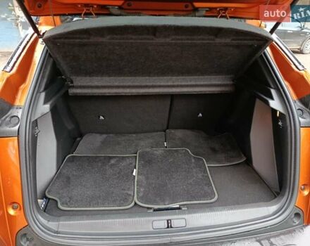 Оранжевый Пежо e-2008, объемом двигателя 0 л и пробегом 31 тыс. км за 17300 $, фото 22 на Automoto.ua