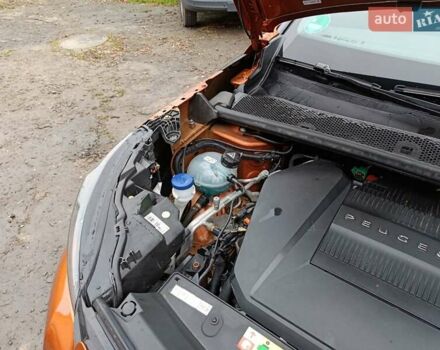 Оранжевый Пежо e-2008, объемом двигателя 0 л и пробегом 31 тыс. км за 17300 $, фото 45 на Automoto.ua