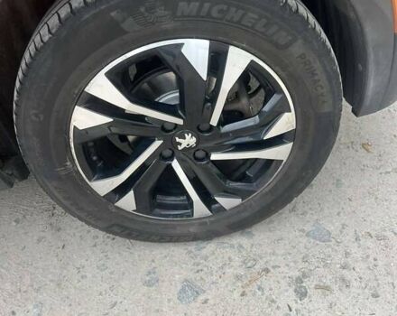 Оранжевый Пежо e-2008, объемом двигателя 0 л и пробегом 78 тыс. км за 16500 $, фото 6 на Automoto.ua