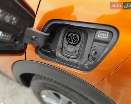 Оранжевый Пежо e-2008, объемом двигателя 0 л и пробегом 136 тыс. км за 17999 $, фото 33 на Automoto.ua