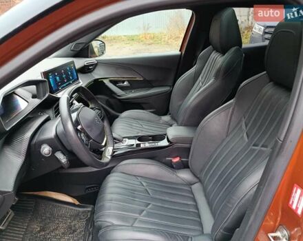 Оранжевый Пежо e-2008, объемом двигателя 0 л и пробегом 31 тыс. км за 17300 $, фото 27 на Automoto.ua