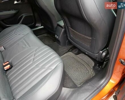 Оранжевый Пежо e-2008, объемом двигателя 0 л и пробегом 31 тыс. км за 17300 $, фото 20 на Automoto.ua