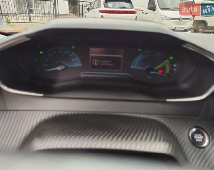Оранжевый Пежо e-2008, объемом двигателя 0 л и пробегом 136 тыс. км за 17999 $, фото 39 на Automoto.ua