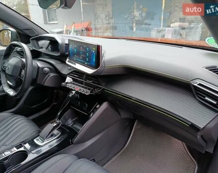 Оранжевый Пежо e-2008, объемом двигателя 0 л и пробегом 31 тыс. км за 17300 $, фото 14 на Automoto.ua