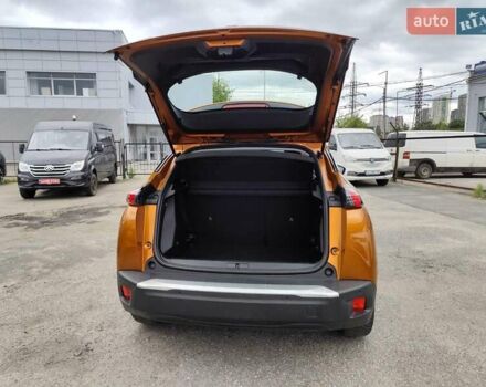 Оранжевый Пежо e-2008, объемом двигателя 0 л и пробегом 136 тыс. км за 17999 $, фото 32 на Automoto.ua