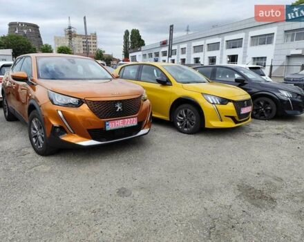 Оранжевый Пежо e-2008, объемом двигателя 0 л и пробегом 136 тыс. км за 17999 $, фото 1 на Automoto.ua