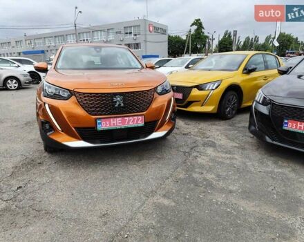 Оранжевый Пежо e-2008, объемом двигателя 0 л и пробегом 136 тыс. км за 17999 $, фото 6 на Automoto.ua