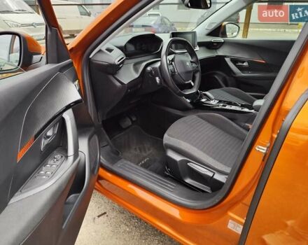 Оранжевый Пежо e-2008, объемом двигателя 0 л и пробегом 136 тыс. км за 17999 $, фото 36 на Automoto.ua