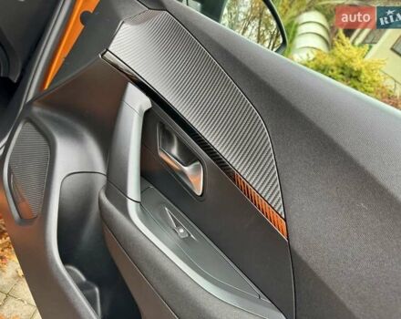 Помаранчевий Пежо e-2008, об'ємом двигуна 0 л та пробігом 38 тис. км за 15900 $, фото 55 на Automoto.ua