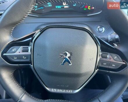 Оранжевый Пежо e-2008, объемом двигателя 0 л и пробегом 29 тыс. км за 16999 $, фото 19 на Automoto.ua