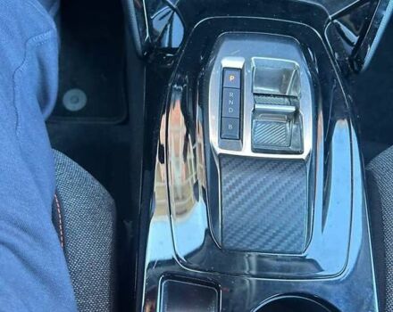 Оранжевый Пежо e-2008, объемом двигателя 0 л и пробегом 29 тыс. км за 16999 $, фото 16 на Automoto.ua