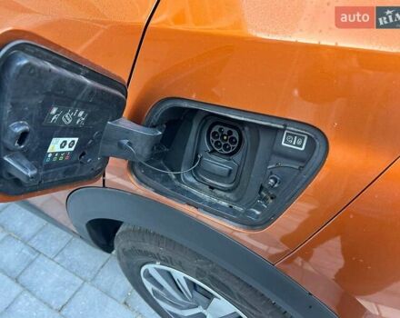 Помаранчевий Пежо e-2008, об'ємом двигуна 0 л та пробігом 31 тис. км за 16200 $, фото 21 на Automoto.ua