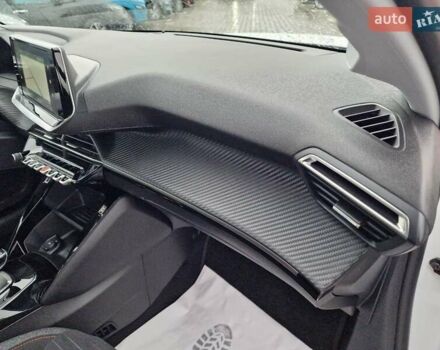 Белый Пежо e-208, объемом двигателя 0 л и пробегом 59 тыс. км за 13900 $, фото 44 на Automoto.ua
