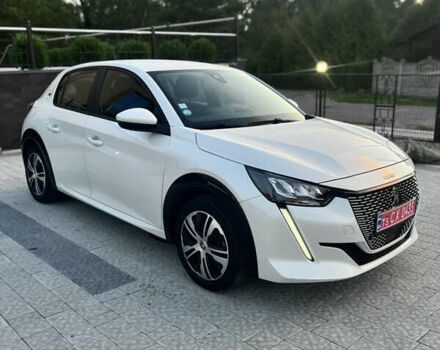 Белый Пежо e-208, объемом двигателя 0 л и пробегом 64 тыс. км за 12900 $, фото 1 на Automoto.ua