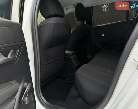 Білий Пежо e-208, об'ємом двигуна 0 л та пробігом 17 тис. км за 14999 $, фото 33 на Automoto.ua