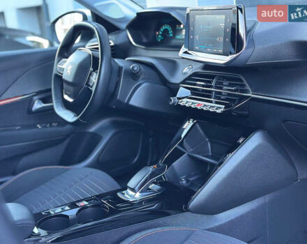 Білий Пежо e-208, об'ємом двигуна 0 л та пробігом 71 тис. км за 13499 $, фото 86 на Automoto.ua