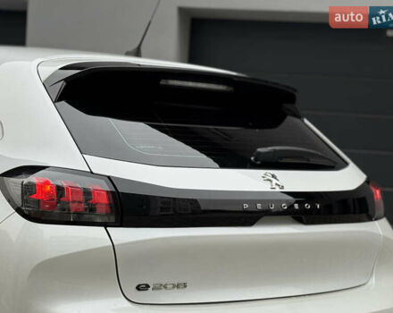 Білий Пежо e-208, об'ємом двигуна 0 л та пробігом 71 тис. км за 13499 $, фото 30 на Automoto.ua