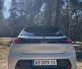 Белый Пежо e-208, объемом двигателя 0 л и пробегом 51 тыс. км за 17200 $, фото 2 на Automoto.ua
