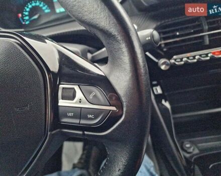 Белый Пежо e-208, объемом двигателя 0 л и пробегом 59 тыс. км за 13900 $, фото 32 на Automoto.ua