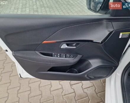 Белый Пежо e-208, объемом двигателя 0 л и пробегом 59 тыс. км за 13900 $, фото 46 на Automoto.ua