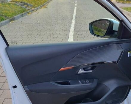 Білий Пежо e-208, об'ємом двигуна 0 л та пробігом 26 тис. км за 12970 $, фото 14 на Automoto.ua