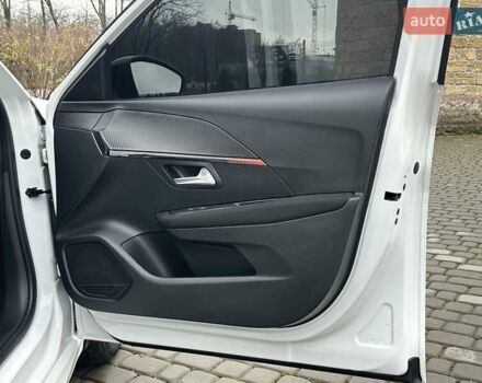 Білий Пежо e-208, об'ємом двигуна 0 л та пробігом 85 тис. км за 12900 $, фото 36 на Automoto.ua