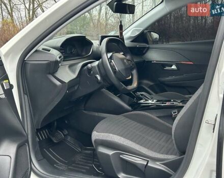 Білий Пежо e-208, об'ємом двигуна 0 л та пробігом 85 тис. км за 12900 $, фото 24 на Automoto.ua