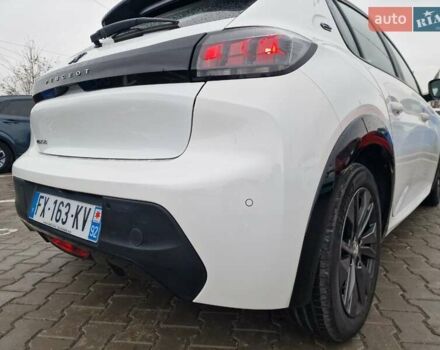 Белый Пежо e-208, объемом двигателя 0 л и пробегом 59 тыс. км за 13900 $, фото 16 на Automoto.ua