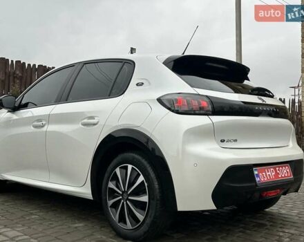 Білий Пежо e-208, об'ємом двигуна 0 л та пробігом 85 тис. км за 12900 $, фото 16 на Automoto.ua