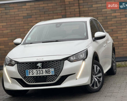 Белый Пежо e-208, объемом двигателя 0 л и пробегом 17 тыс. км за 14799 $, фото 2 на Automoto.ua