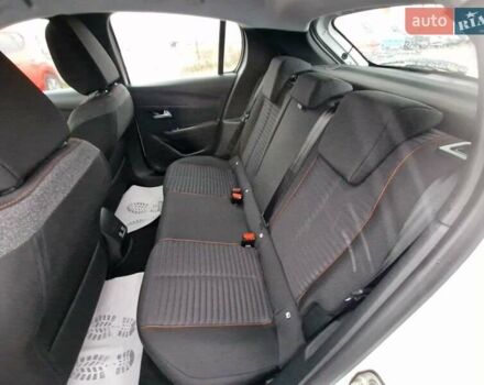 Белый Пежо e-208, объемом двигателя 0 л и пробегом 59 тыс. км за 13900 $, фото 27 на Automoto.ua