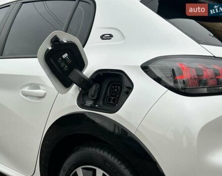 Білий Пежо e-208, об'ємом двигуна 0 л та пробігом 85 тис. км за 12900 $, фото 15 на Automoto.ua