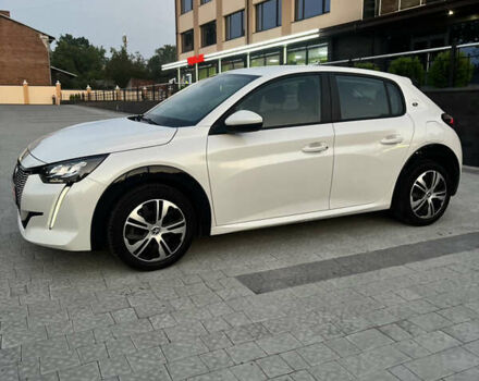 Белый Пежо e-208, объемом двигателя 0 л и пробегом 64 тыс. км за 12900 $, фото 3 на Automoto.ua