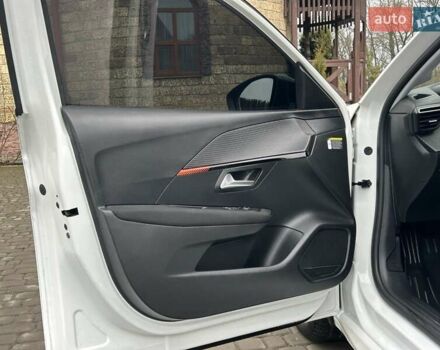 Білий Пежо e-208, об'ємом двигуна 0 л та пробігом 85 тис. км за 12900 $, фото 23 на Automoto.ua