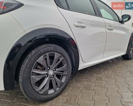 Белый Пежо e-208, объемом двигателя 0 л и пробегом 59 тыс. км за 13900 $, фото 15 на Automoto.ua