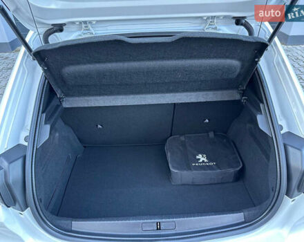 Білий Пежо e-208, об'ємом двигуна 0 л та пробігом 71 тис. км за 13499 $, фото 43 на Automoto.ua