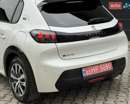 Білий Пежо e-208, об'ємом двигуна 0 л та пробігом 71 тис. км за 13499 $, фото 26 на Automoto.ua