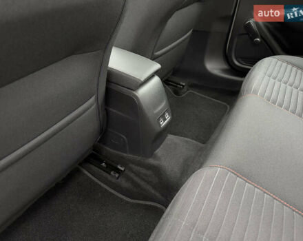 Білий Пежо e-208, об'ємом двигуна 0 л та пробігом 17 тис. км за 14200 $, фото 38 на Automoto.ua