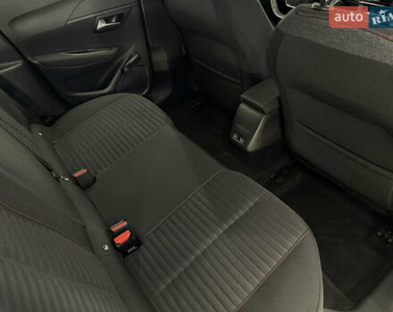 Белый Пежо e-208, объемом двигателя 0 л и пробегом 17 тыс. км за 14500 $, фото 38 на Automoto.ua