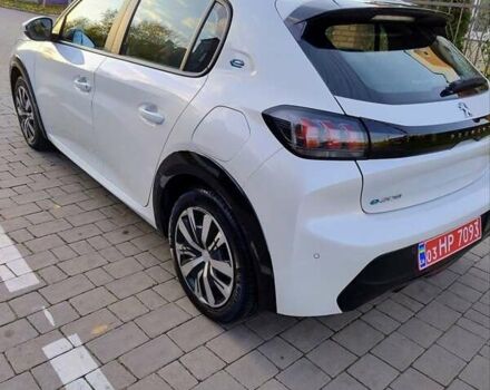 Білий Пежо e-208, об'ємом двигуна 0 л та пробігом 26 тис. км за 12970 $, фото 8 на Automoto.ua