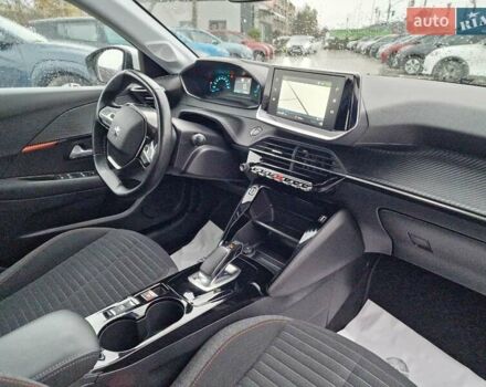 Белый Пежо e-208, объемом двигателя 0 л и пробегом 59 тыс. км за 13900 $, фото 20 на Automoto.ua