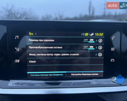 Білий Пежо e-208, об'ємом двигуна 0 л та пробігом 38 тис. км за 13500 $, фото 35 на Automoto.ua