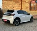 Белый Пежо e-208, объемом двигателя 0 л и пробегом 86 тыс. км за 12900 $, фото 6 на Automoto.ua