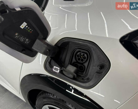 Белый Пежо e-208, объемом двигателя 0 л и пробегом 17 тыс. км за 14500 $, фото 43 на Automoto.ua