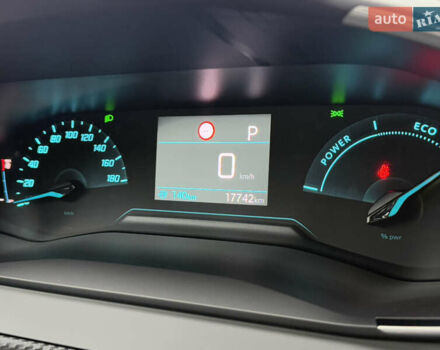 Білий Пежо e-208, об'ємом двигуна 0 л та пробігом 17 тис. км за 14200 $, фото 35 на Automoto.ua