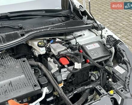 Білий Пежо e-208, об'ємом двигуна 0 л та пробігом 85 тис. км за 12900 $, фото 11 на Automoto.ua