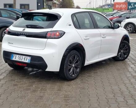 Белый Пежо e-208, объемом двигателя 0 л и пробегом 59 тыс. км за 13900 $, фото 1 на Automoto.ua